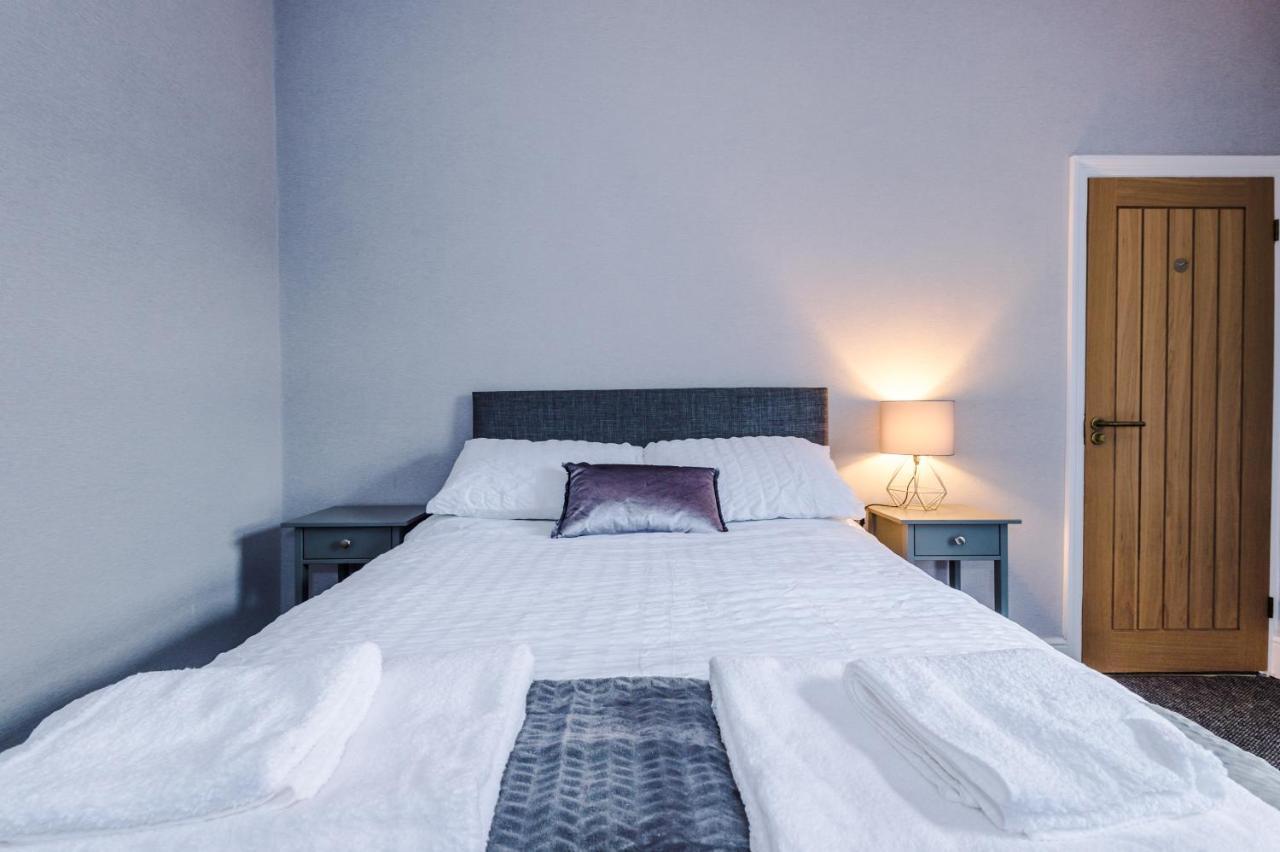 3 Bed Property, Upto 8 Guests Near City Centre Manchester Ngoại thất bức ảnh