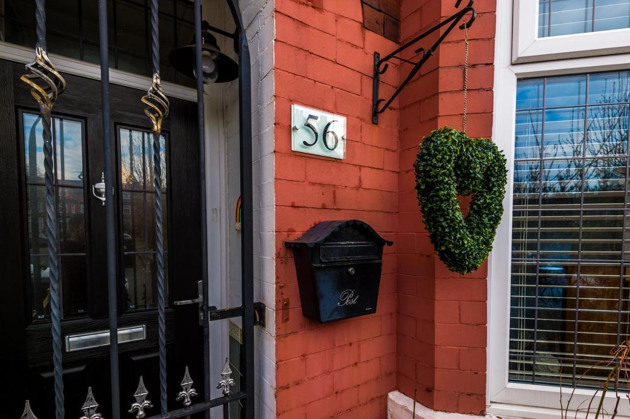 3 Bed Property, Upto 8 Guests Near City Centre Manchester Ngoại thất bức ảnh