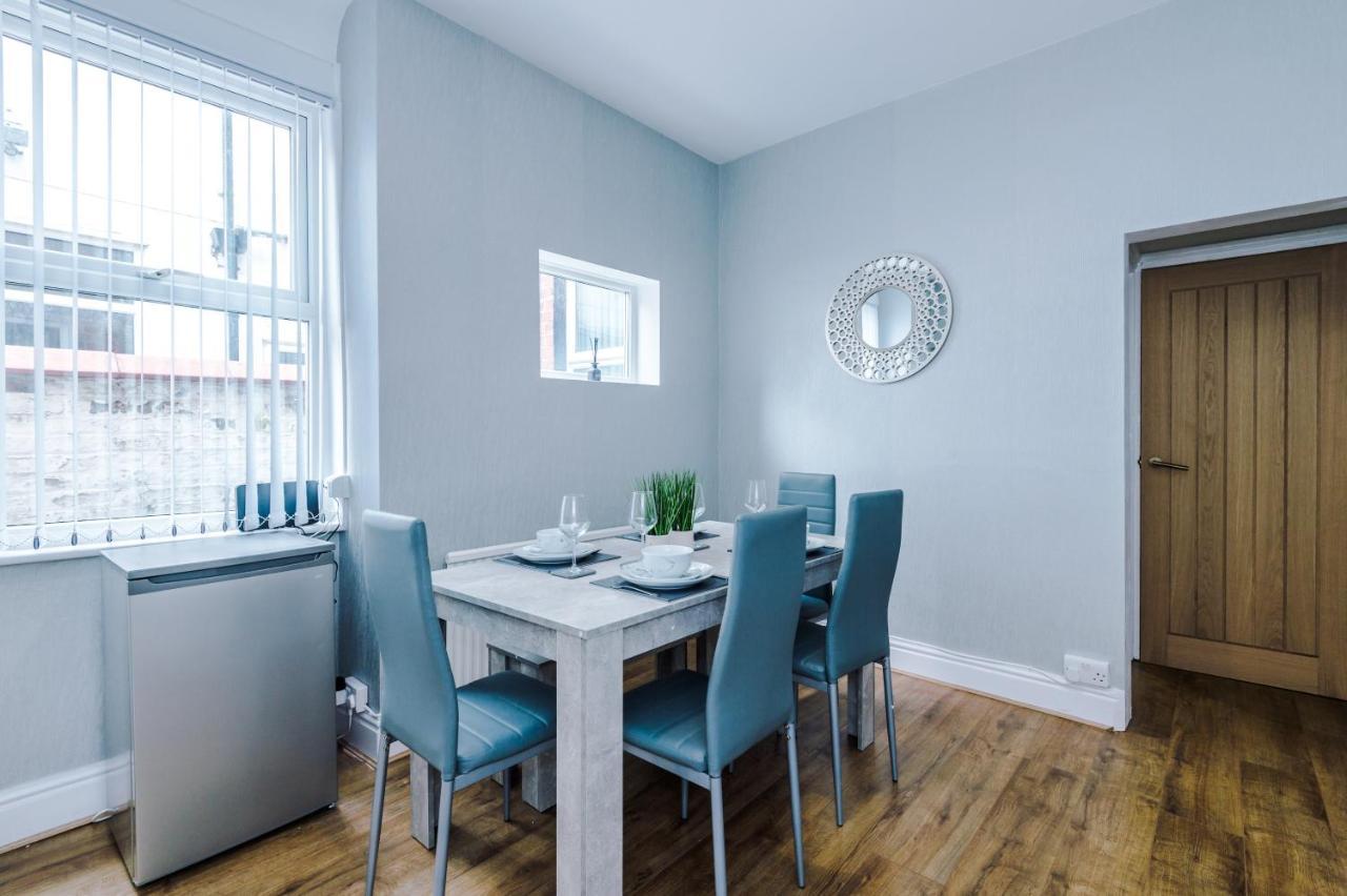 3 Bed Property, Upto 8 Guests Near City Centre Manchester Ngoại thất bức ảnh